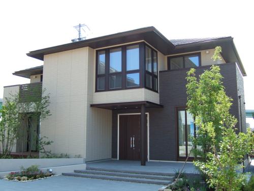 為什么農(nóng)村自建房，適合用輕鋼結(jié)構(gòu)房屋，此文說(shuō)得明白